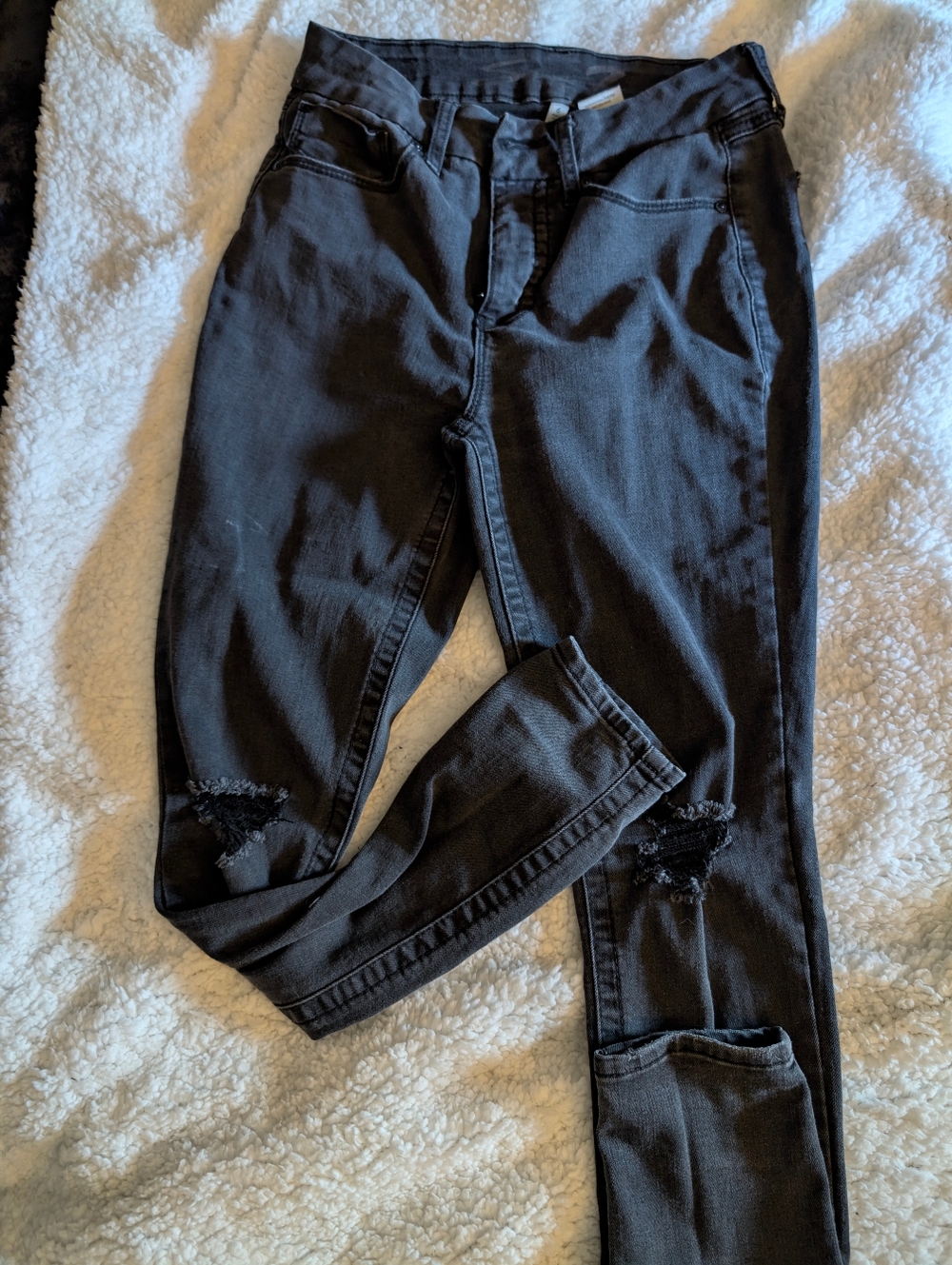 Black Distressed Skinny Jeans